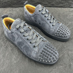 Louis Junior Spikes Orlato Flat Grey