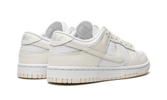 DUNK LO MNS WMNS"Coconut Milk" DD1503 121