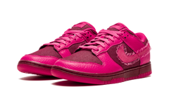 DUNK LOW WMNS"Valentine’s Day" DQ9324 600