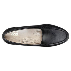 Women's Simplify Slip-On Loafer in Black