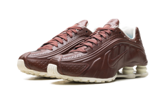 Shox R4 WMNS"Dark Pony" IM6690 220