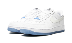 AIR FORCE 1 LO WMNS"UV Reactive Swoosh" DA8301 101