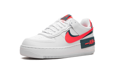 AIR FORCE 1 SHADO NMS WMNS"White Solar Red" DB3902 100