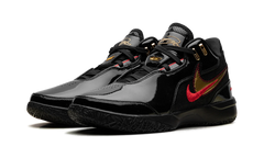 Zoom LeBron NXXT Gen AMPD "Black University Red Gold" FJ1566 001