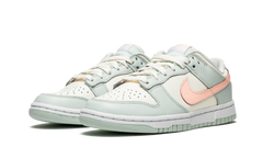 DUNK LOW WMNS"Barely Green" DD1503 104