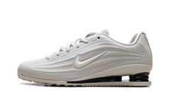 Shox Z WMNS"Phantom" HQ7540 004