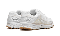 Zoom Vomero 5 WMNS"White Phantom Summit White" FJ2028 104