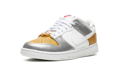 DUNK LOW WMNS"Gold White Silver" DH4403 700
