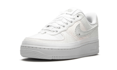 AIR FORCE 1 LO LX WMNS"Reveal - Black Swoosh" CJ1650 100