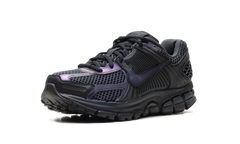 Vomero 5 Wmns"Iridescent" IB4397 001