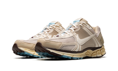 VOMERO 5 MNS WMNS"Oatmeal" FB8825 111