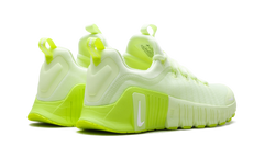 Free Metcon 6 WMNS"Volt Glow" FJ7126 702
