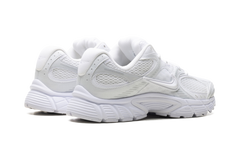 V5 RNR WMNS"White Black Metallic Silver" HQ7901 101