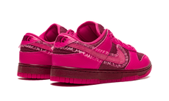 DUNK LOW WMNS"Valentine’s Day" DQ9324 600