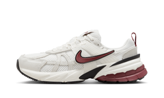 V2K Run SE WMNS"White Team Red" HQ3500 100