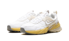 V2K Run WMNS"Gore-Tex White Light Bone" FZ2622 100