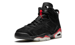 6 Retro "BLACK / VARSITY RED" 384664 061
