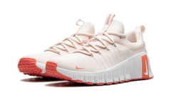 Free Metcon 6 WMNS"Guava Ice Light Wild Mango White" FJ7126 801