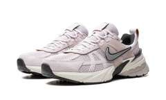 V2K Run Wmns"Platinum Violet" FN6703 001