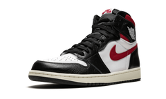 1 Retro High OG "Gym Red" 555088 061
