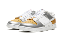DUNK LOW WMNS"Gold White Silver" DH4403 700